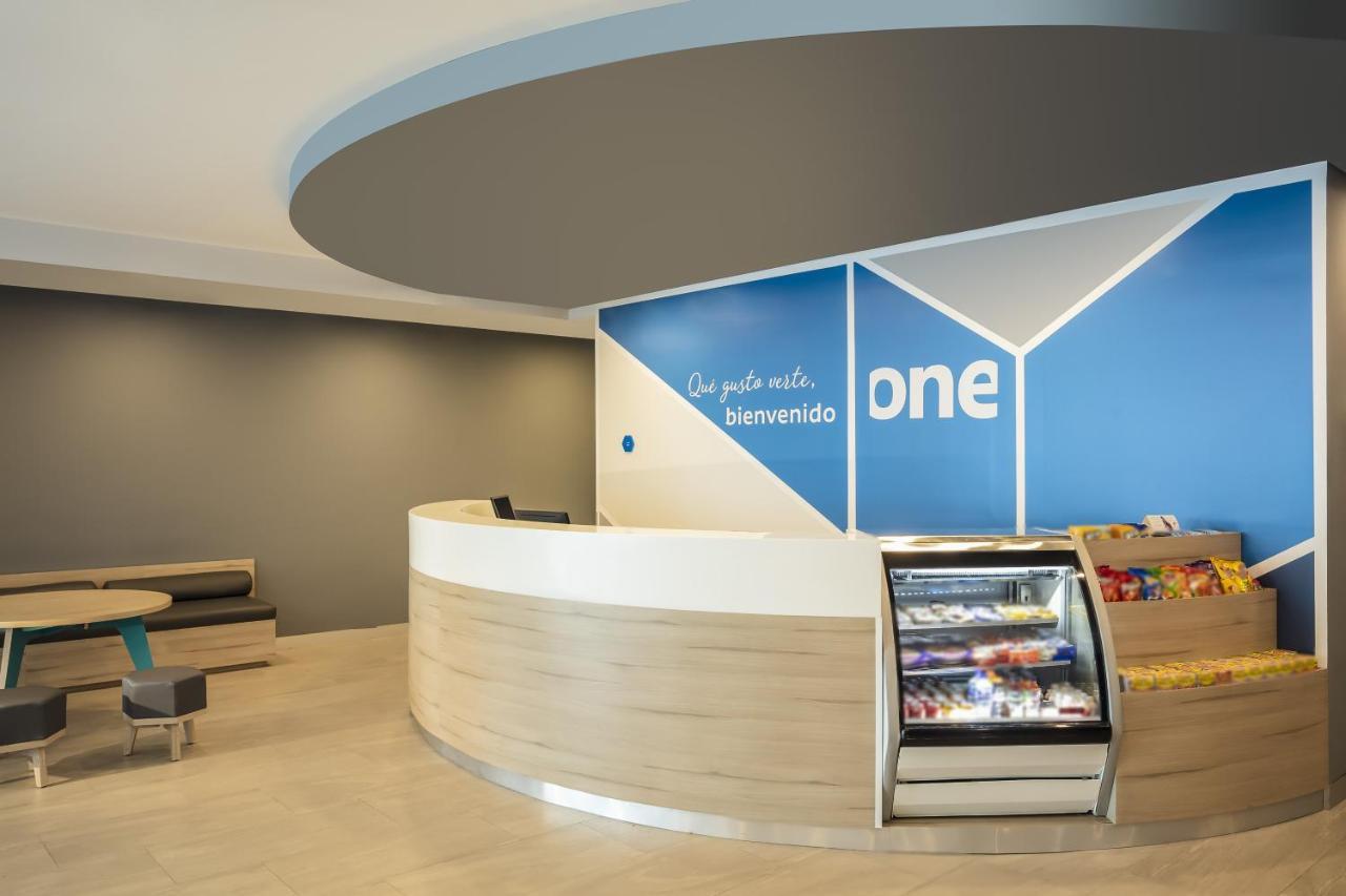 One Monterrey Tecnologico Hotel Екстериор снимка