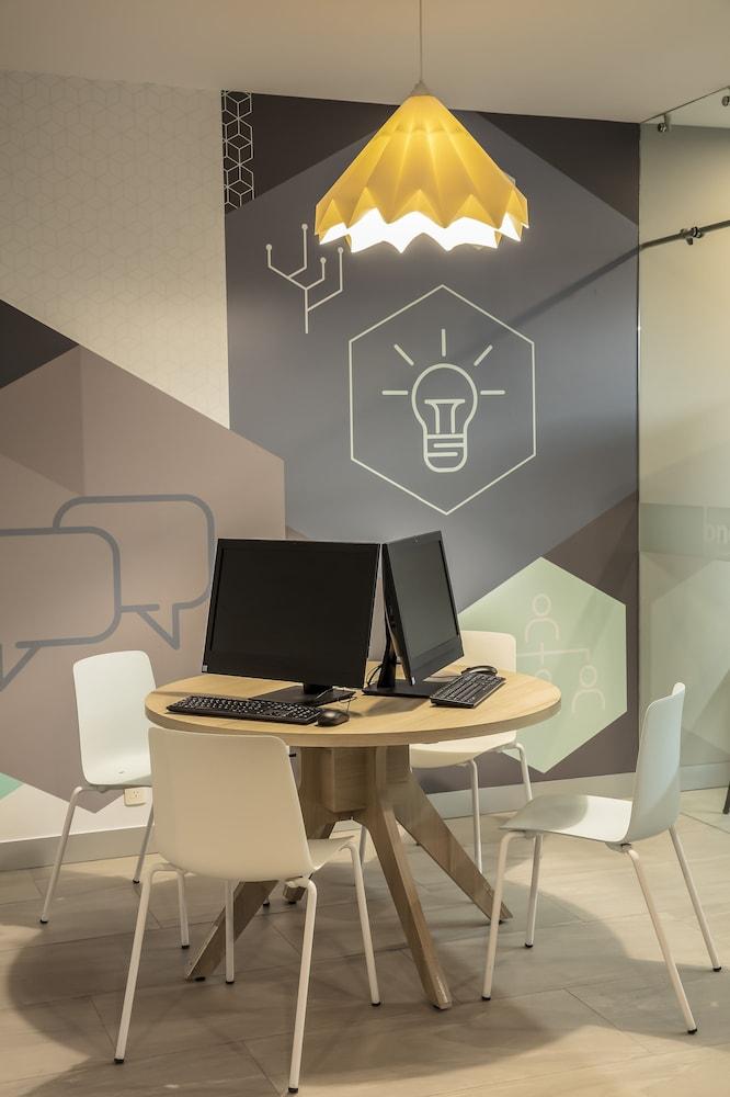 One Monterrey Tecnologico Hotel Екстериор снимка