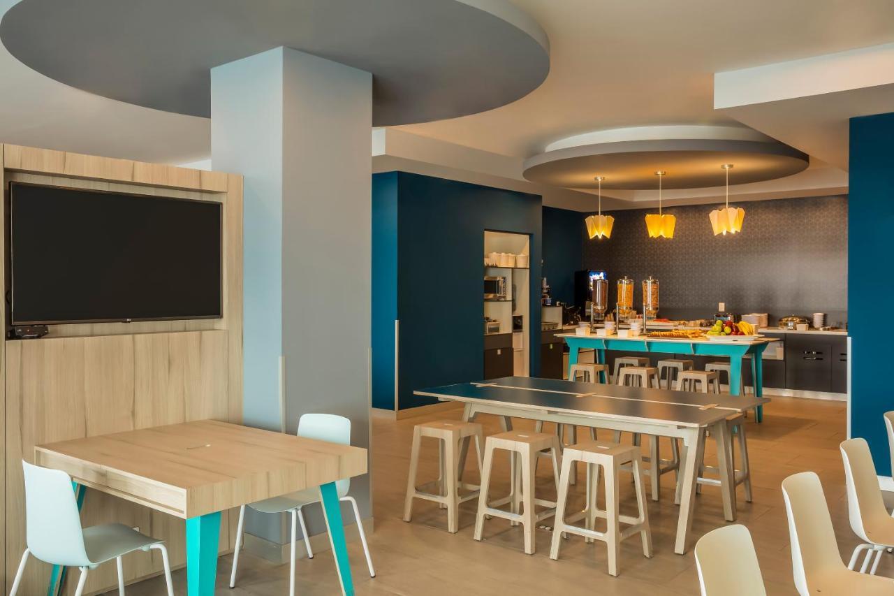 One Monterrey Tecnologico Hotel Екстериор снимка