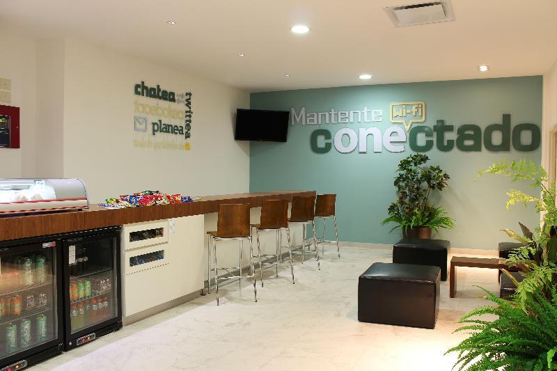 One Monterrey Tecnologico Hotel Екстериор снимка
